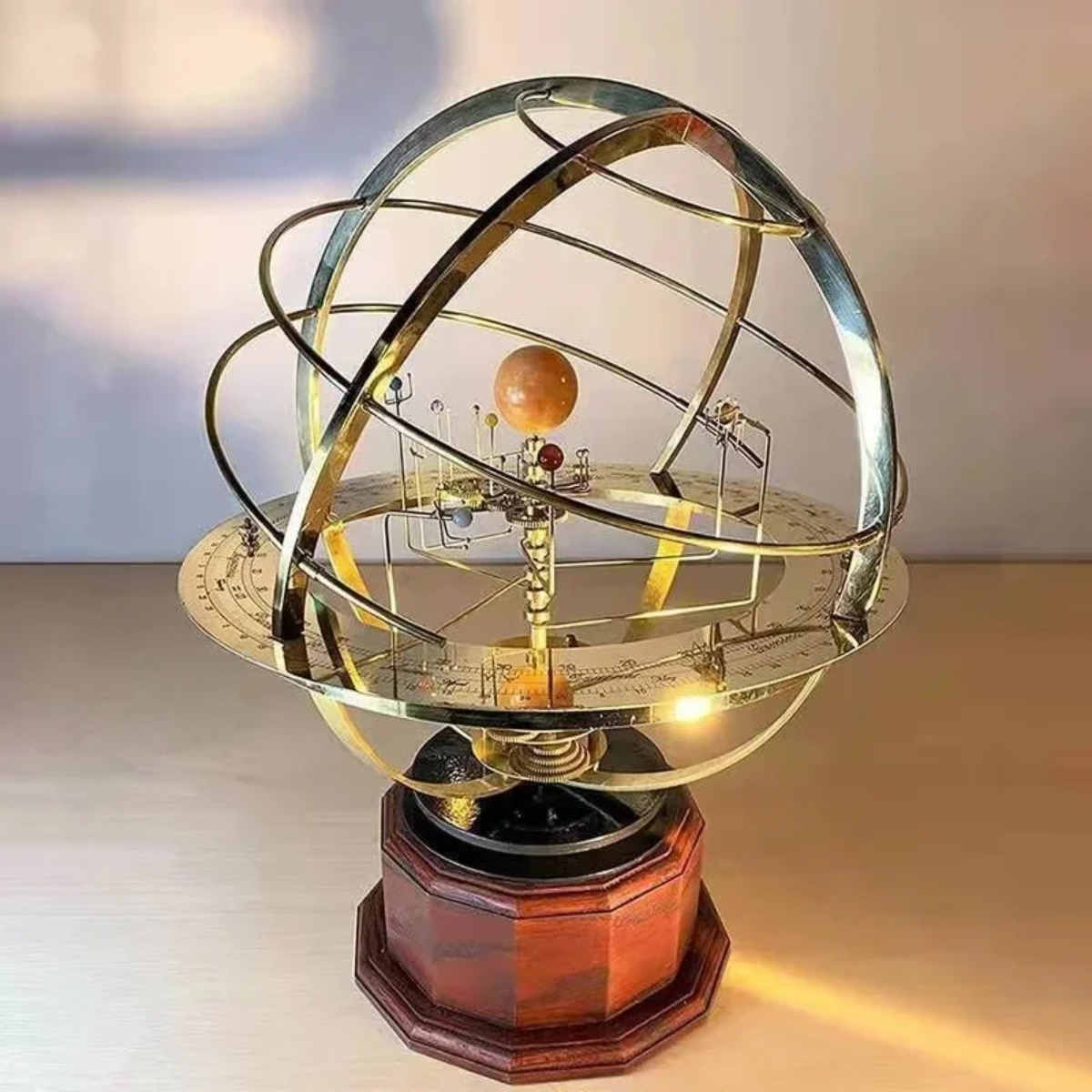 Solar System Orrery - Modello Meccanico del Sistema Solare in